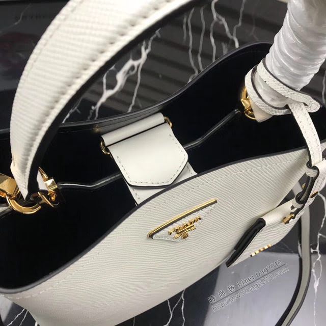 prada女包 普拉達專櫃最新款手提肩背包 1BA219 Prada Double Saffiano皮革手袋 Prada進口牛皮水桶包  pyd2179